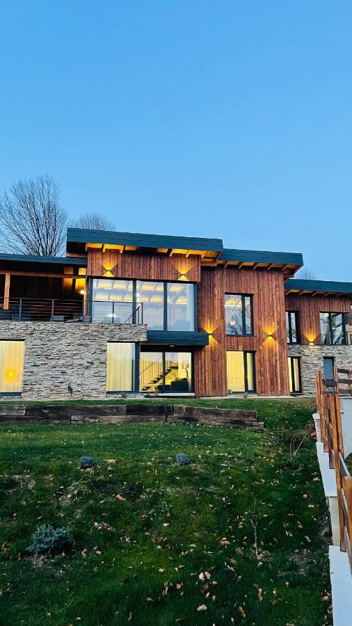 Mountain Lodge Rîşnov Extérieur photo